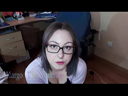 ❤️ Seksikäs tyttö lasit päässä imee dildoa syvälle kameraan ❤ Seksivideo at us fi.porngifer.ru