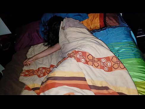 ❤️ Poikapuoli haukkuu nuorta äitipuoltaan tämän nukkuessa. ❤ Seksivideo at us fi.porngifer.ru